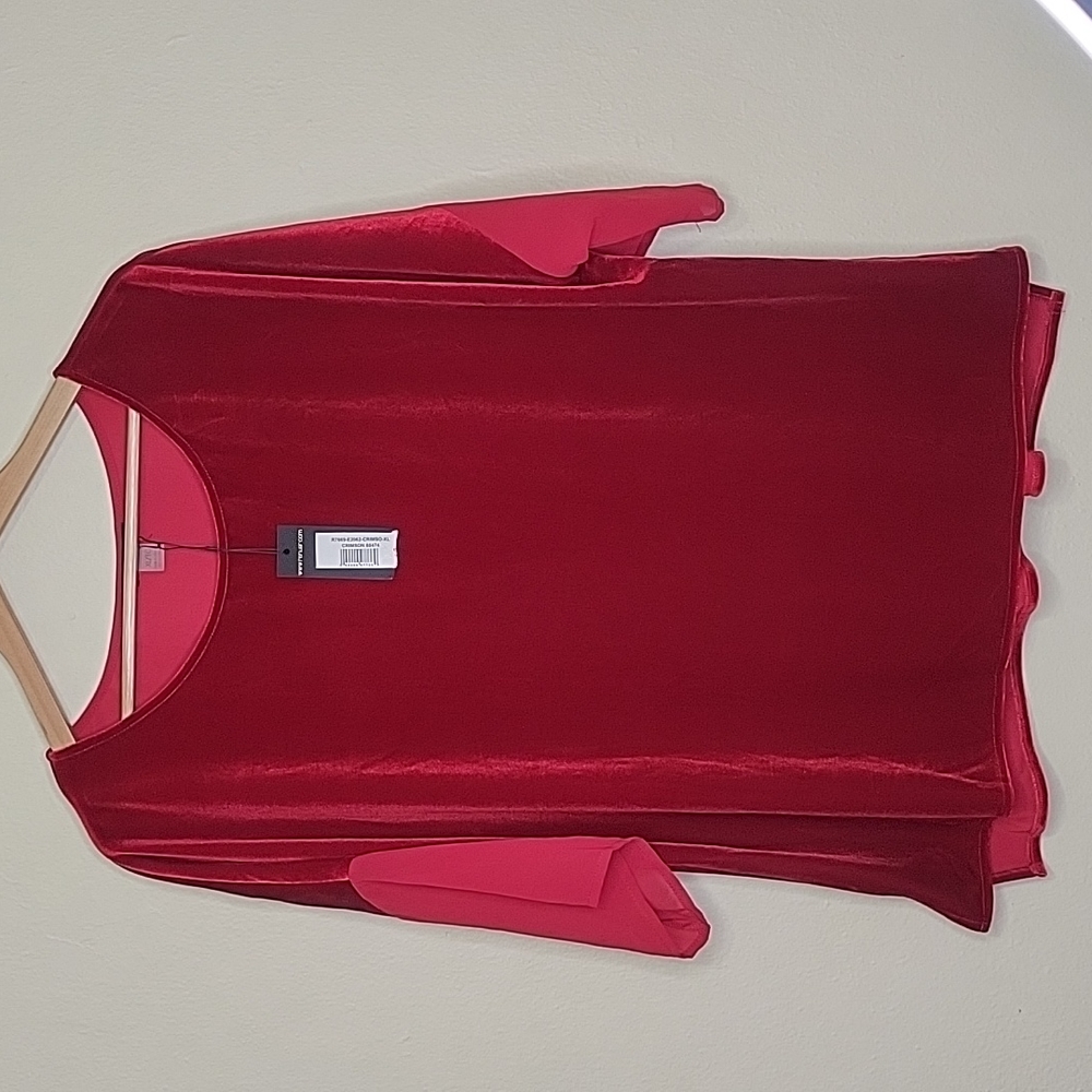NWT RENUAR Red Velvet Short Sleeve Blouse